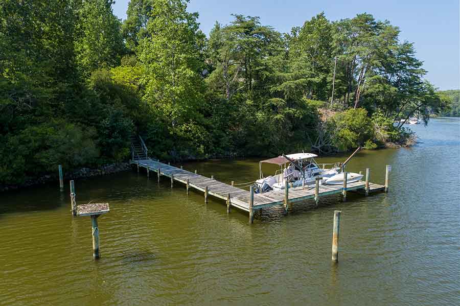 Pier at waterfront lot