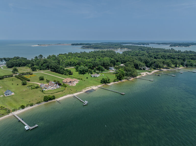 3308 Windmill Pt Rd Aer0548