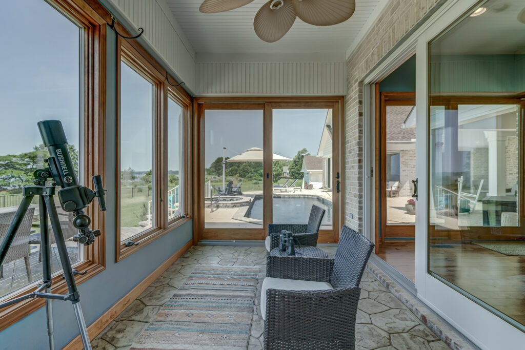 3308 Windmill Pt Rd0381