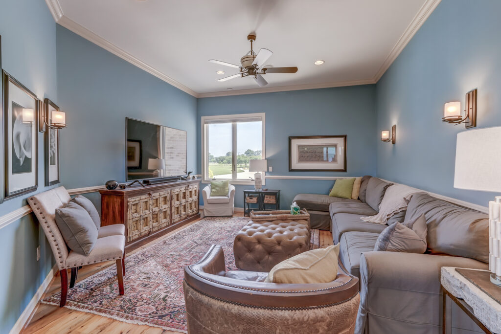 3308 Windmill Pt Rd0406