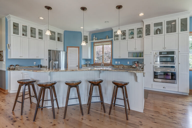 3308 Windmill Pt Rd0436