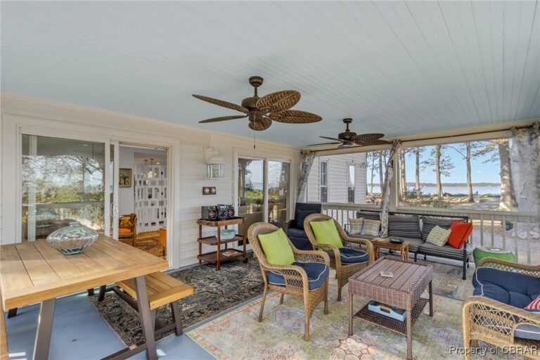 894 Old Ferry Road (26)