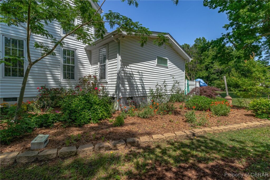 Exteriors (13 of 21)