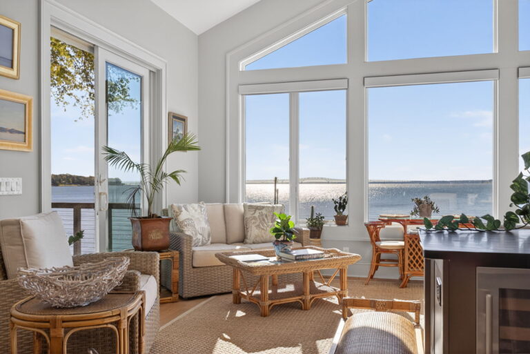 16-web-or-mls-176-king-carter-ln