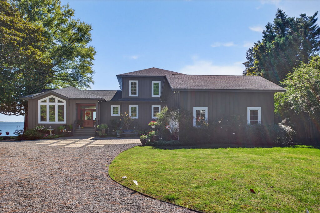 2-web-or-mls-176-king-carter-ln