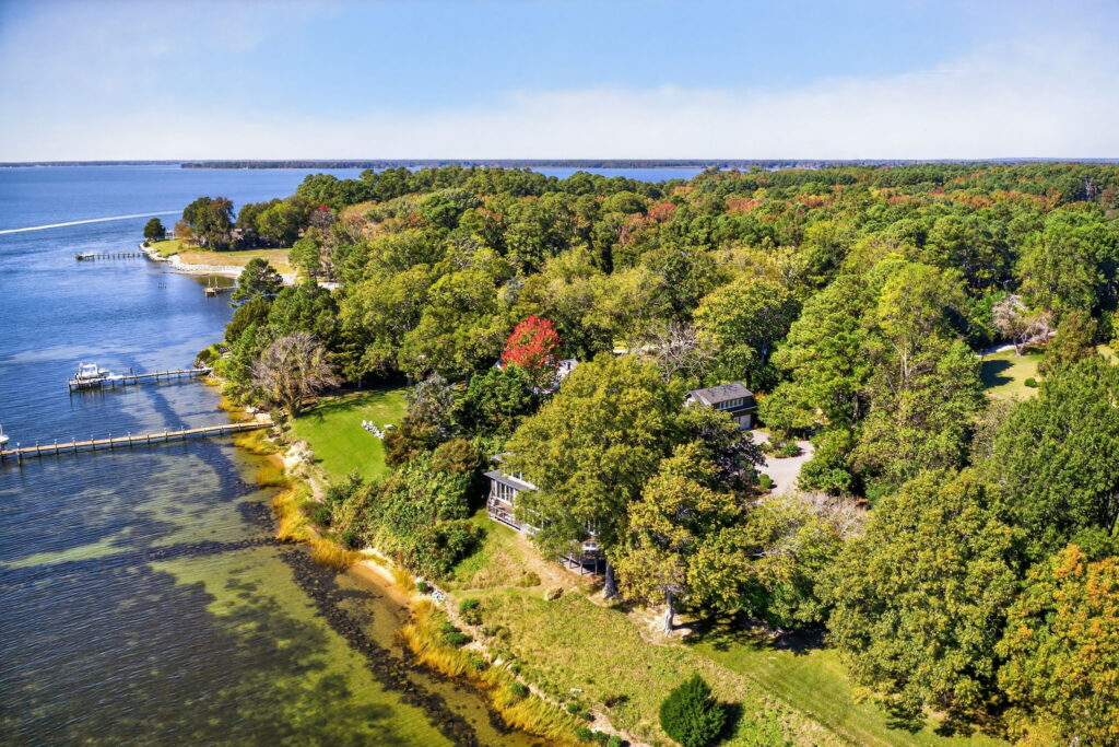 65-web-or-mls-176-king-carter-ln