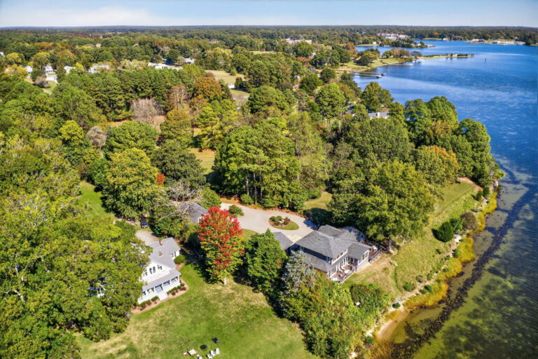 68-web-or-mls-176-king-carter-ln