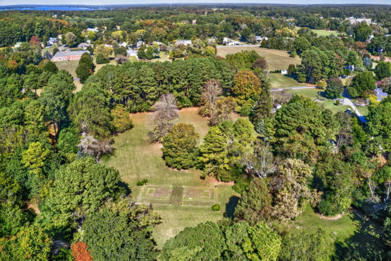 74-web-or-mls-176-king-carter-ln