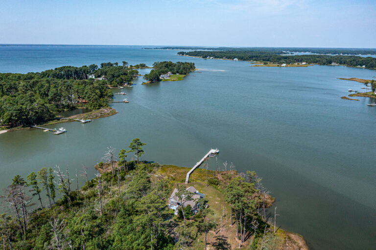 34-web-or-mls-6406 Windmill Point Road (34)