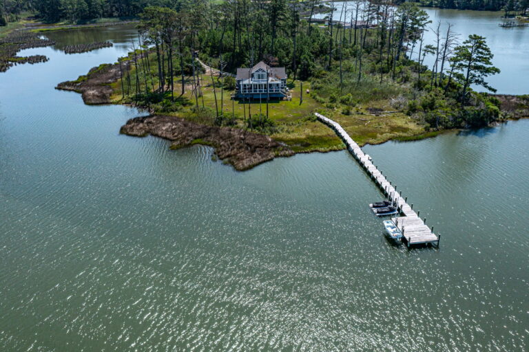 48-web-or-mls-6406 Windmill Point Road (48)