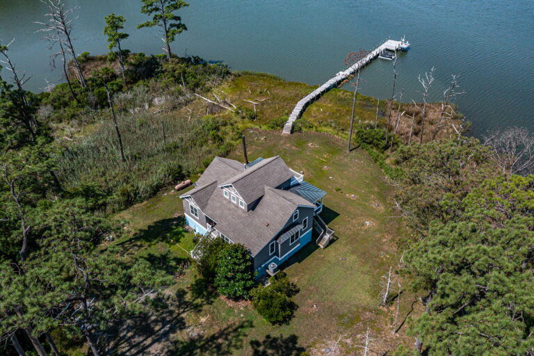 53-web-or-mls-6406 Windmill Point Road (53)