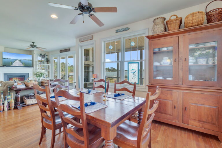 9-web-or-mls-6406 Windmill Point Road (8)