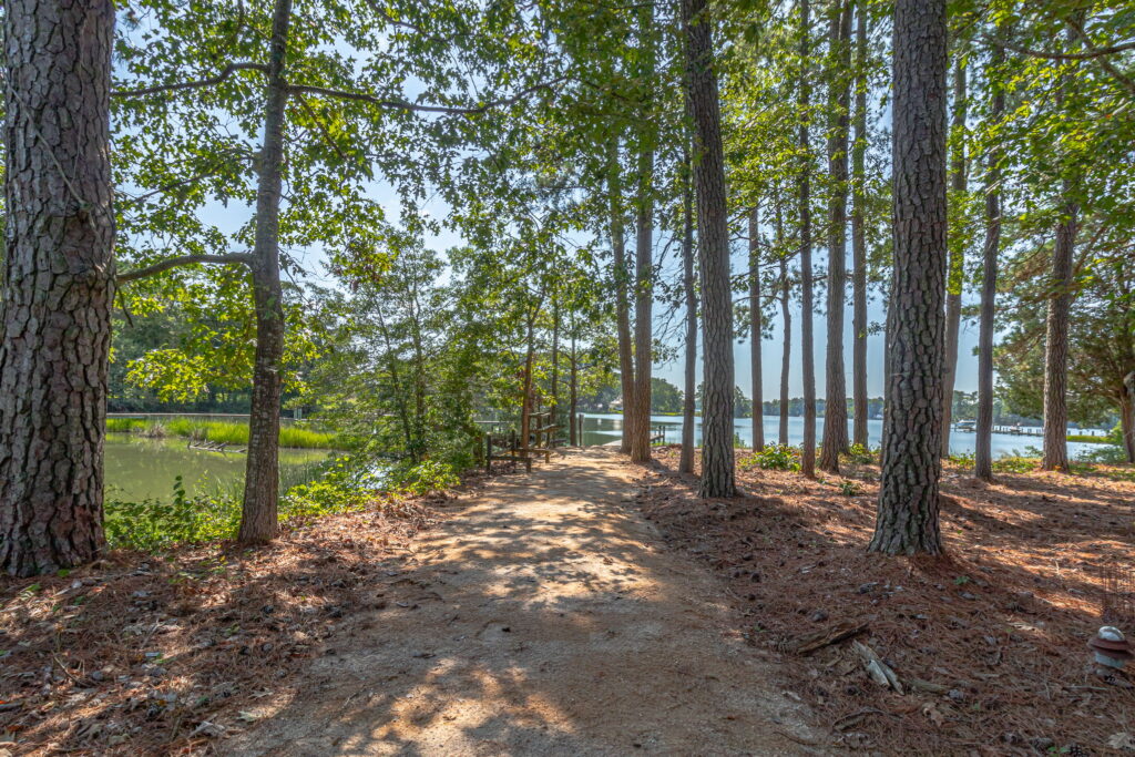 101-web-or-mls-328 Bowline Road (100)