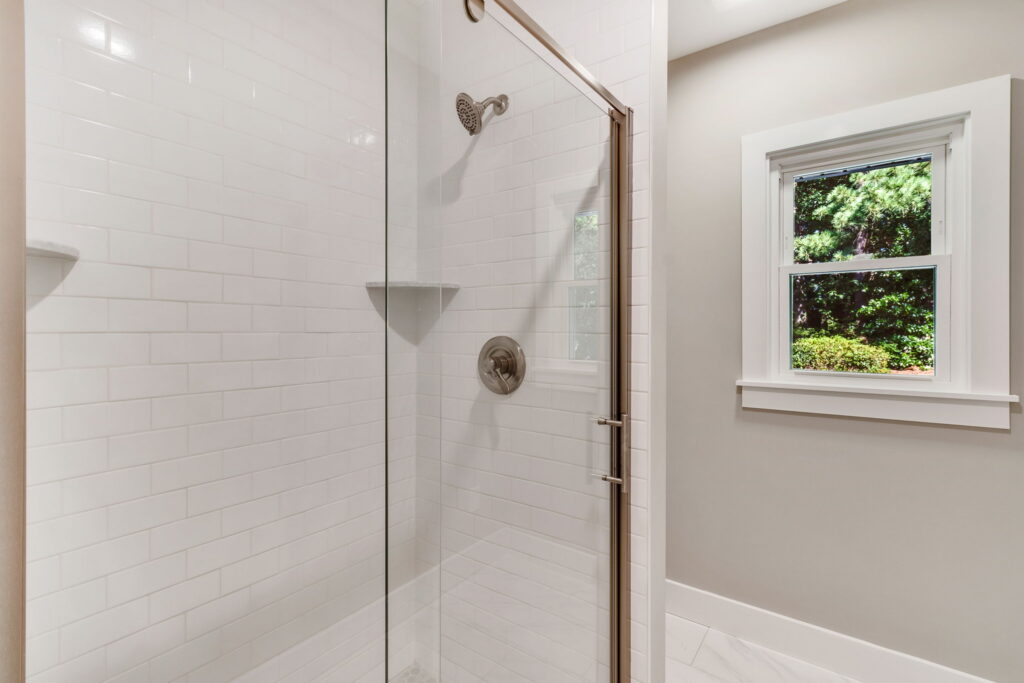 16-web-or-mls-328 Bowline Road (15)