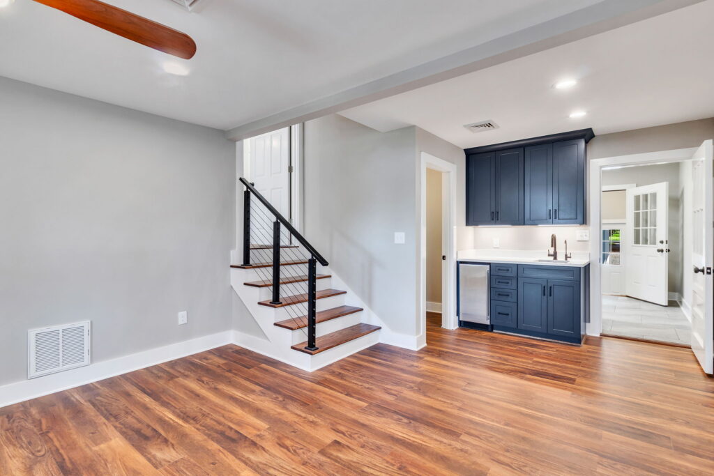 32-web-or-mls-328 Bowline Road (31)