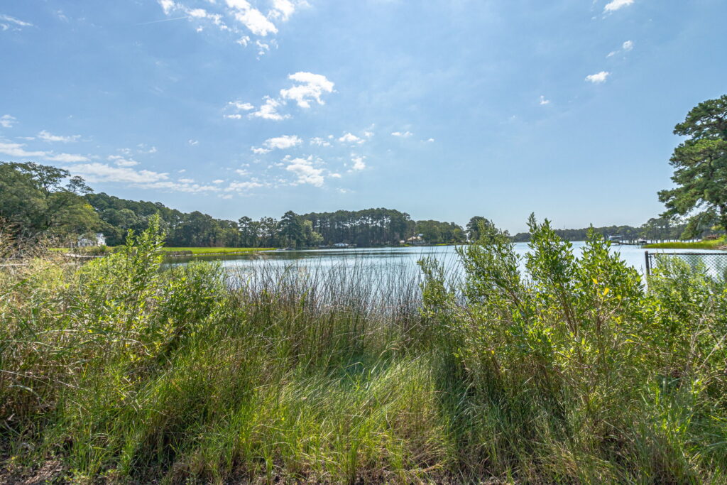 89-web-or-mls-328 Bowline Road (88)