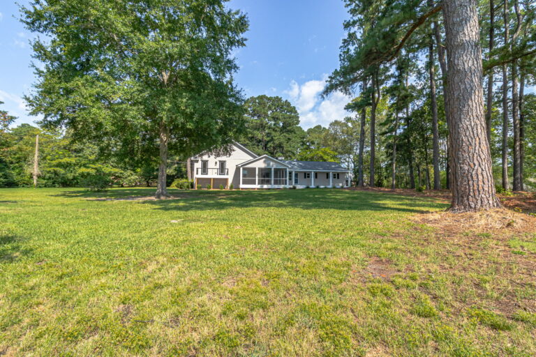 90-web-or-mls-328 Bowline Road (89)