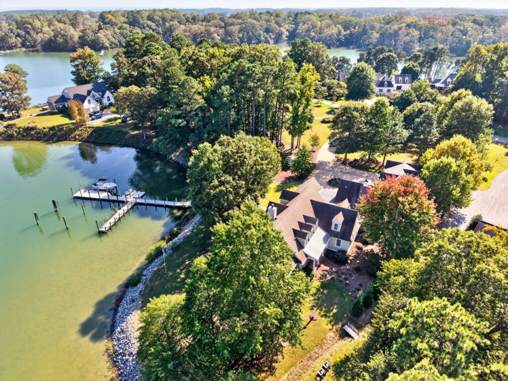 127-web-or-mls-36-hall-farm-dr