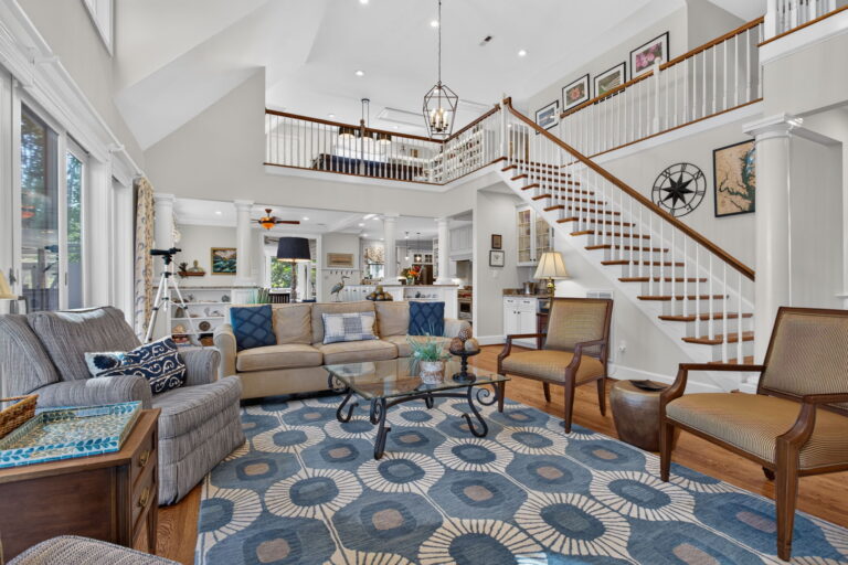 17-web-or-mls-36-hall-farm-dr