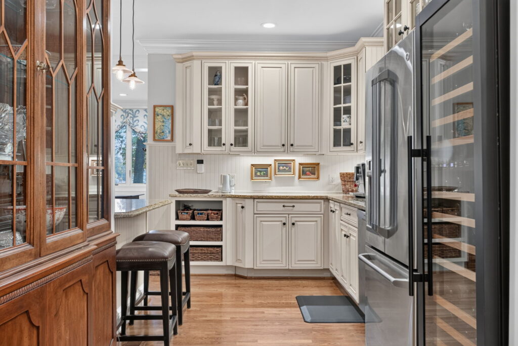 20-web-or-mls-36-hall-farm-dr