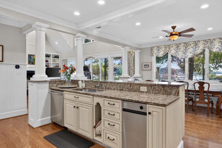 24-web-or-mls-36-hall-farm-dr