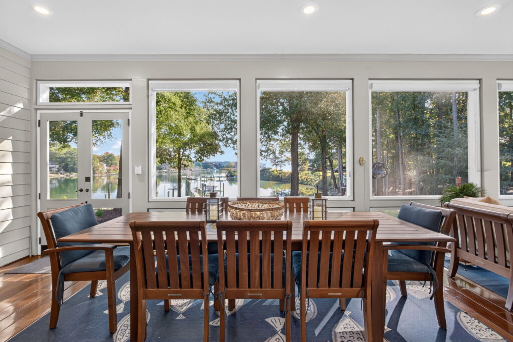 29-web-or-mls-36-hall-farm-dr