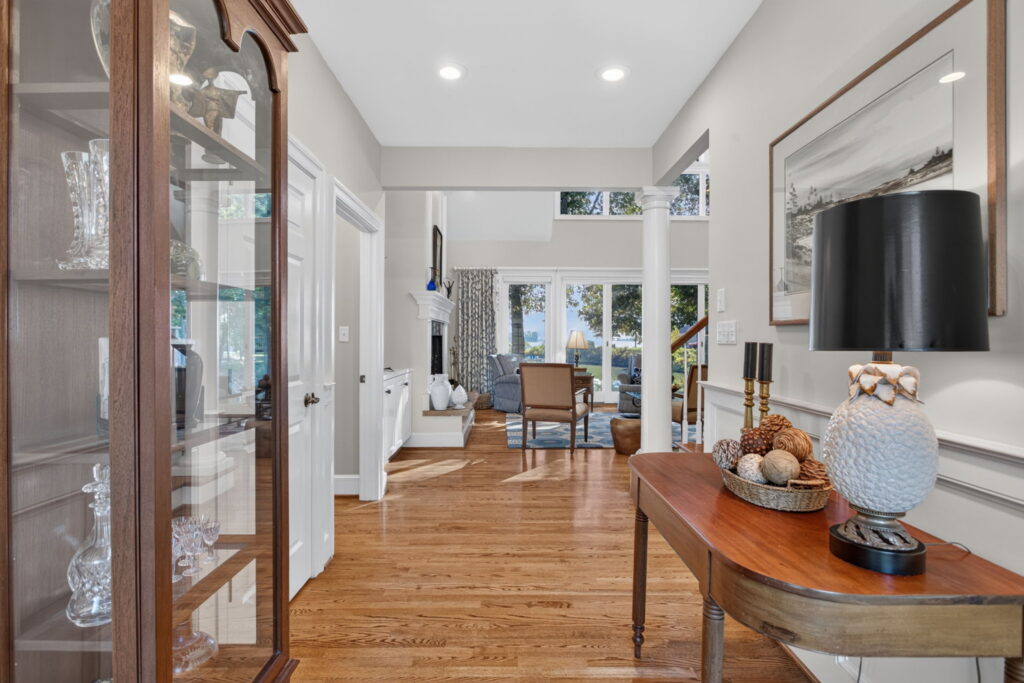 35-web-or-mls-36-hall-farm-dr
