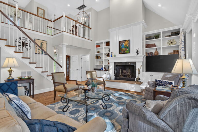 36-web-or-mls-36-hall-farm-dr