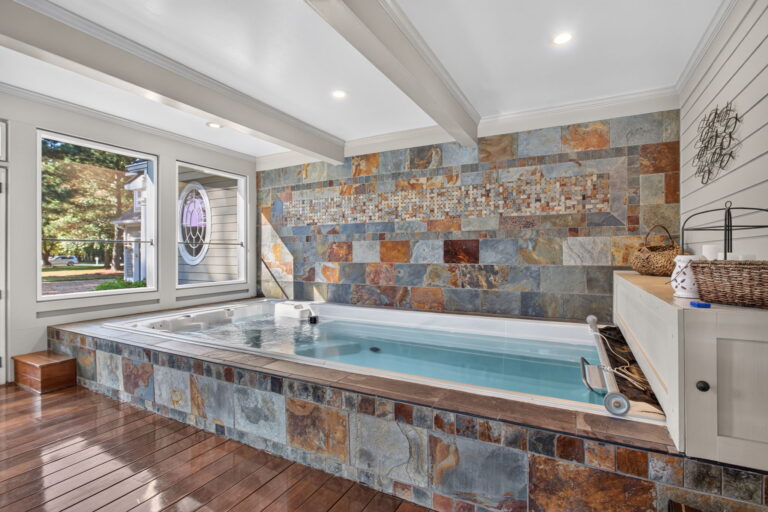 45-web-or-mls-36-hall-farm-dr