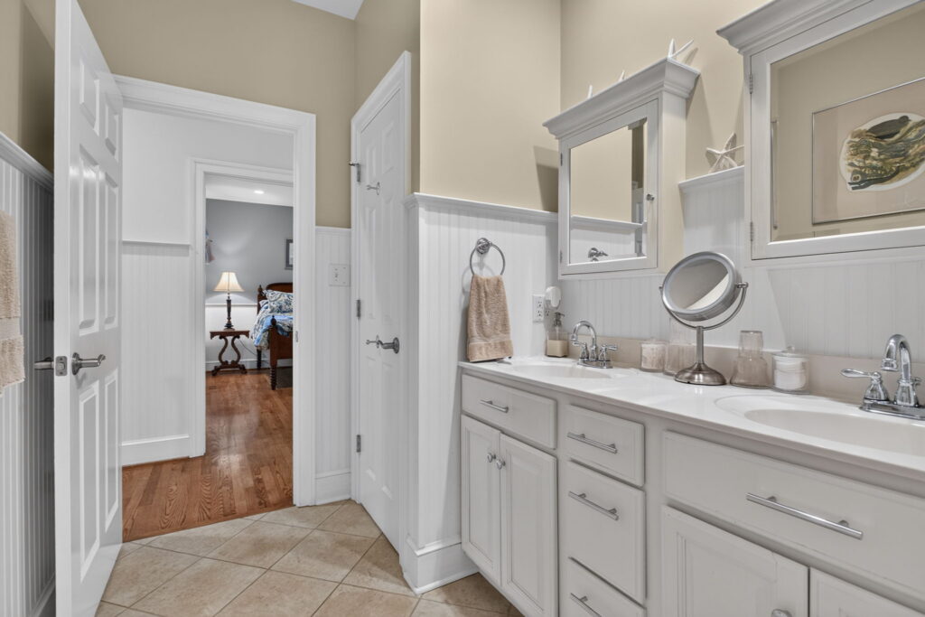 53-web-or-mls-36-hall-farm-dr