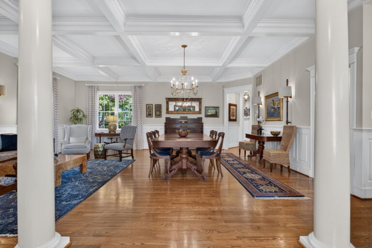 6-web-or-mls-36-hall-farm-dr