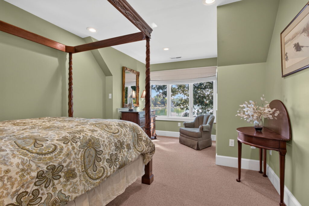 73-web-or-mls-36-hall-farm-dr