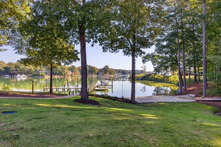 76-web-or-mls-36-hall-farm-dr