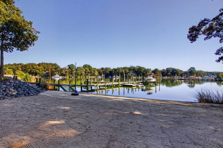 78-web-or-mls-36-hall-farm-dr