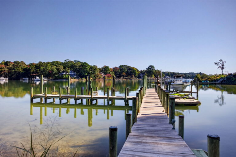 79-web-or-mls-36-hall-farm-dr