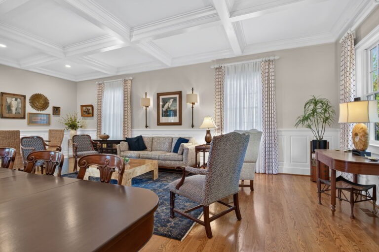 9-web-or-mls-36-hall-farm-dr