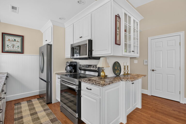 97-web-or-mls-36-hall-farm-dr